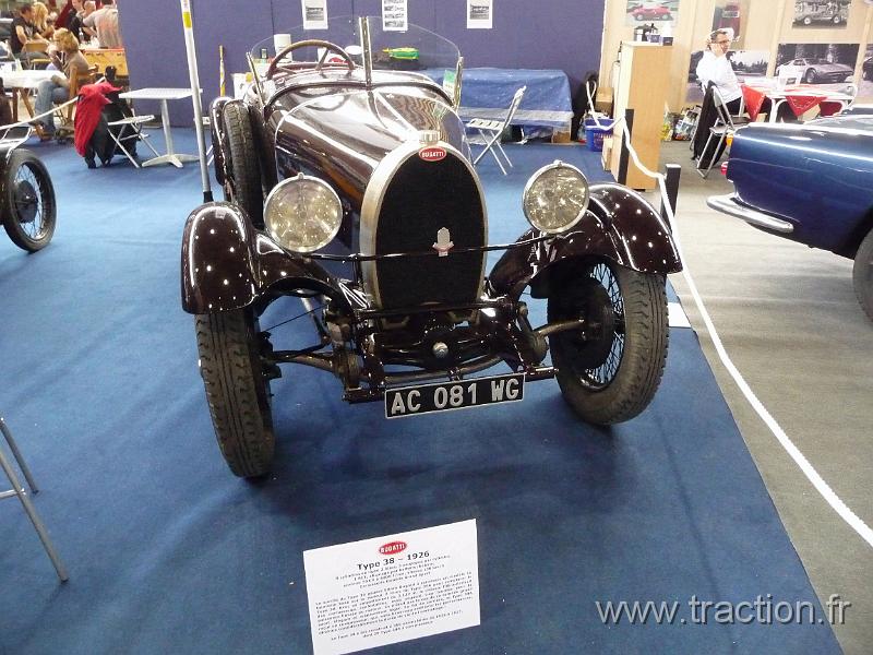 Epoquauto (65).JPG - 05/11/2010 - 69000 LYONƒPOQU'AUTO32�me Salon International Autos & Motos AnciennesBUGATTI - Type 38 - 1926ImmatriculŽe : AC 081 WG
